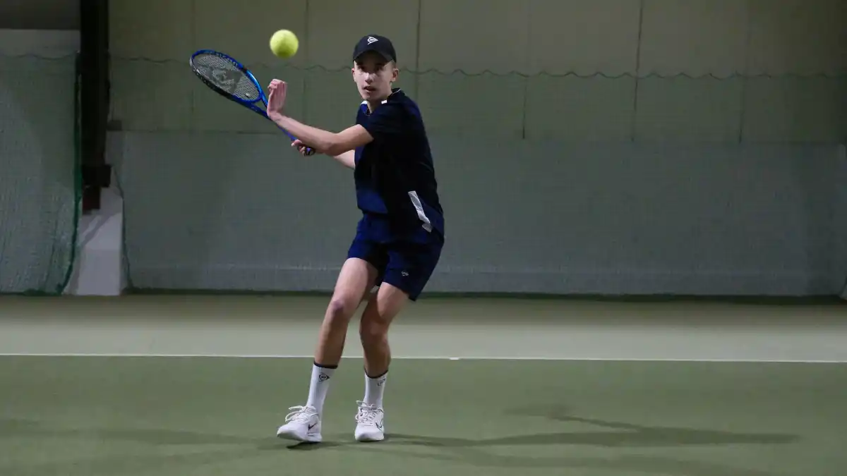 Tennis-LandesligaTC Blau-Weiß Delmenhorst holt einen Punkt gegen Beckedorf